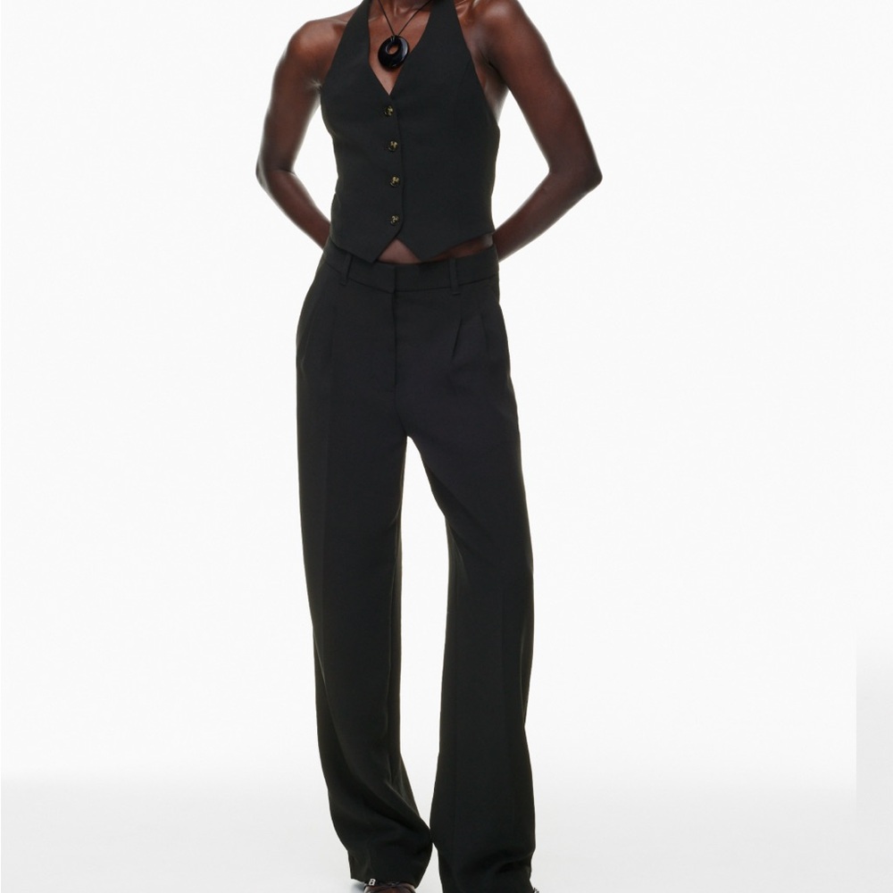 Aritzia Effortless Pants - Black (short, wide)